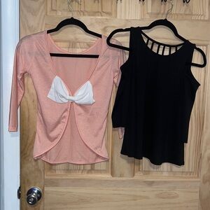 2 Piece Bundle Blouse Tops Size : XS Pre-loved
